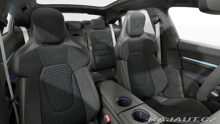 Porsche Taycan Black Edition 2025