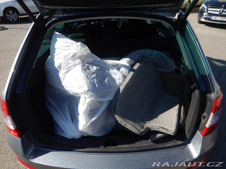 Škoda Octavia 1.8 TSI, DSG, DIGIKLIMA 2013