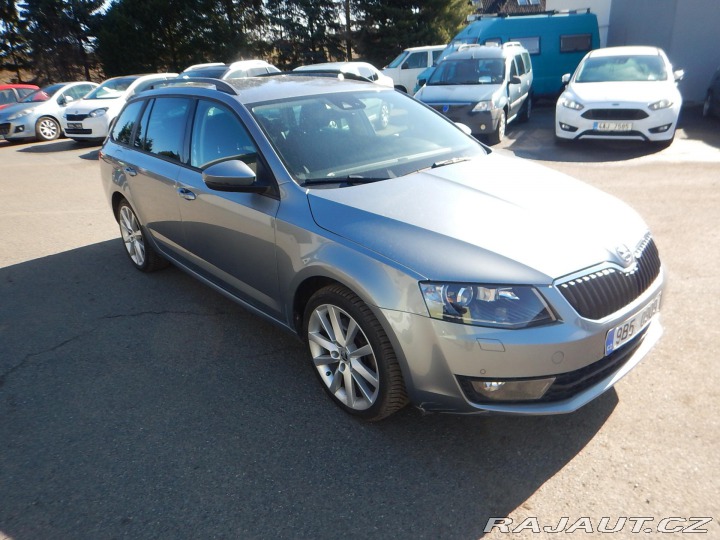 Škoda Octavia 1.8 TSI, DSG, DIGIKLIMA 2013