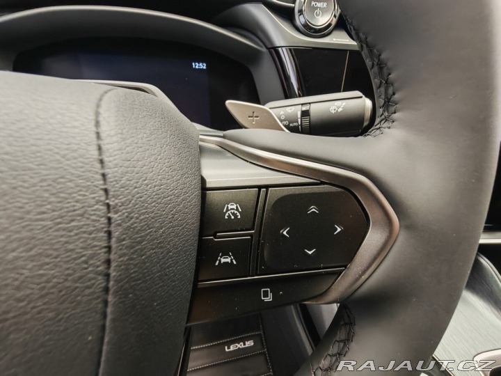 Lexus Ostatní modely RZ 300e 300e Executive 2025