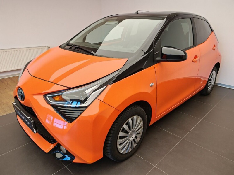 Toyota Aygo X-Play , manual