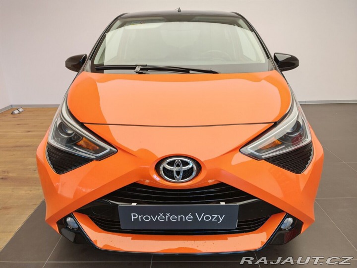 Toyota Aygo X-Play , manual 2020