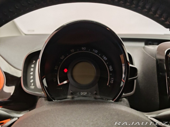 Toyota Aygo X-Play , manual 2020