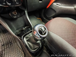 Toyota Aygo X-Play , manual 2020