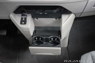Volkswagen Multivan 2.0 TDI DSG*TAŽNÉ*WEBASTO 2024