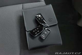 Volkswagen Multivan 2.0 TDI DSG*TAŽNÉ*WEBASTO 2024