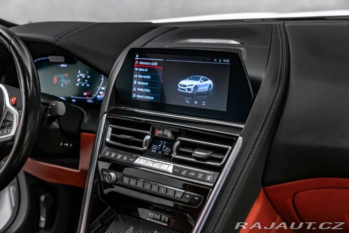 BMW M8  2020