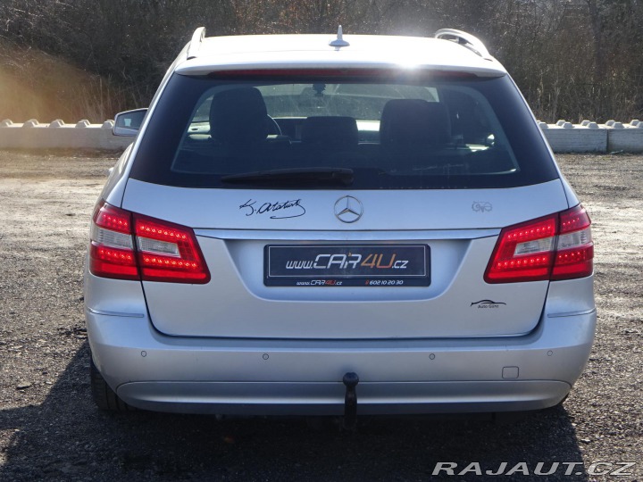 Mercedes-Benz E 220 CDI 125kW ELEGANCE 2011