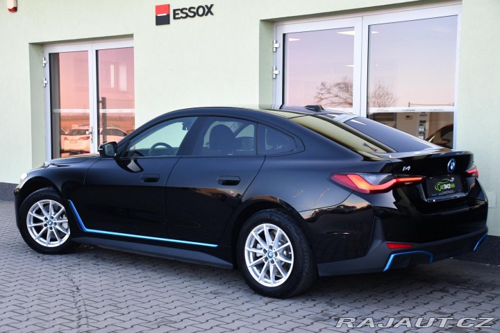 BMW i4 eDrive40 NAV CARPLAY KAME 2023