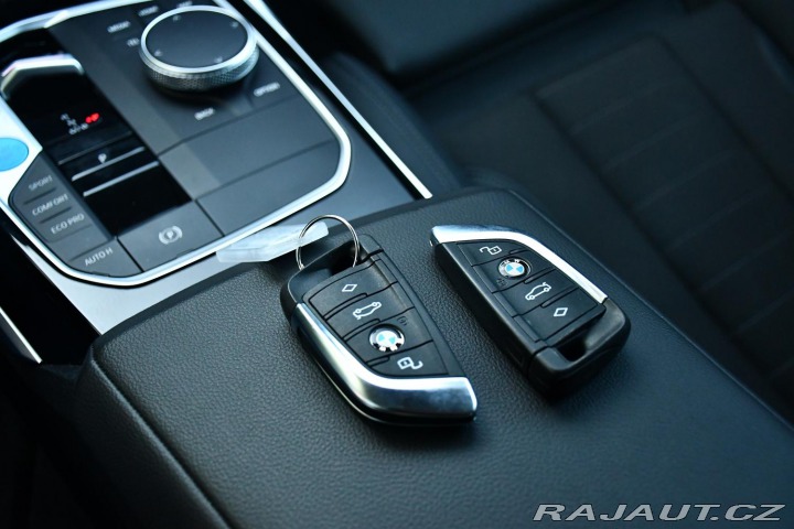 BMW i4 eDrive40 NAV CARPLAY KAME 2023