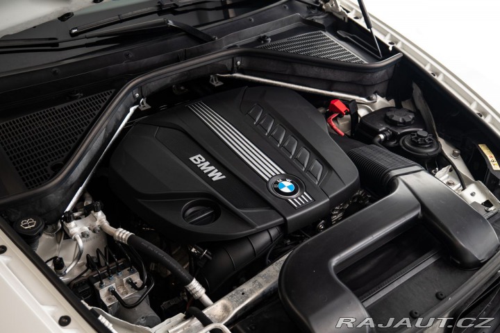 BMW X6 30d 360/M-paket/Kůže 2012