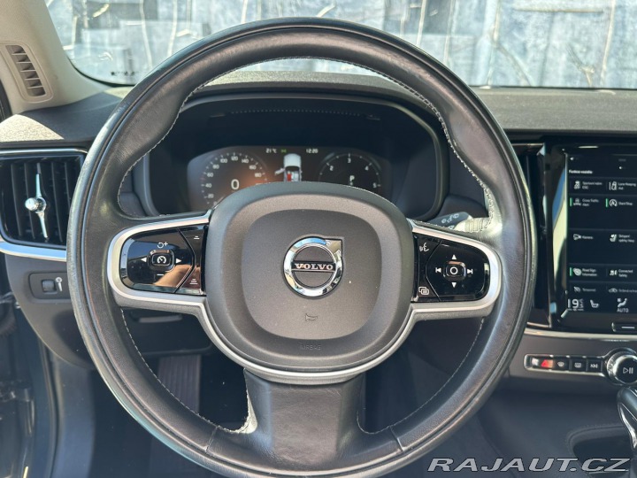 Volvo V90 2.0D, 140KW, CROSSCOUNTRY 2018