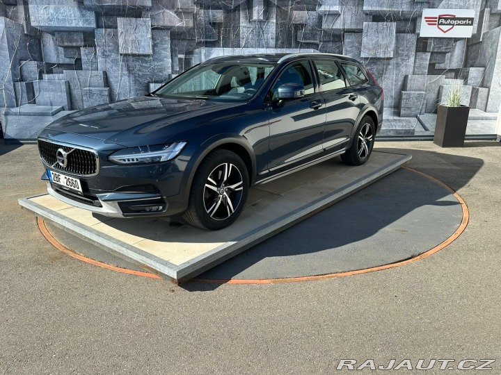 Volvo V90 2.0D, 140KW, CROSSCOUNTRY 2017