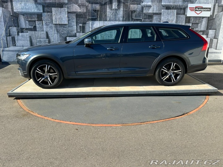 Volvo V90 2.0D, 140KW, CROSSCOUNTRY 2018