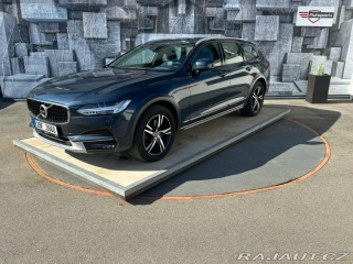Volvo V90 2.0D, 140KW, CROSSCOUNTRY 2017