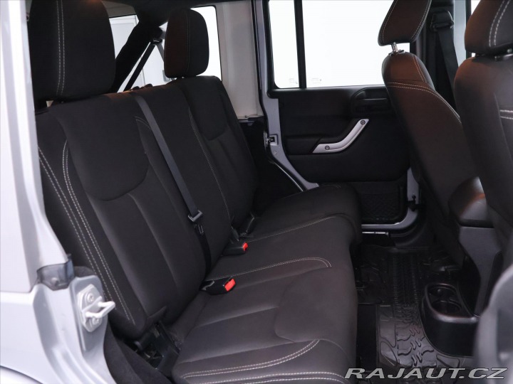 Jeep Wrangler 2,8 CRD 147kW Tažné autom 2015