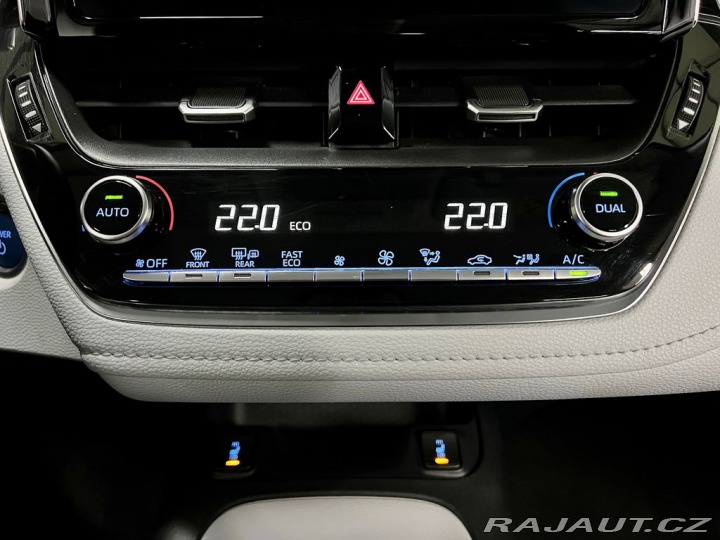 Toyota Corolla 1.8 HYBRID e-CVT COMFORT 2022