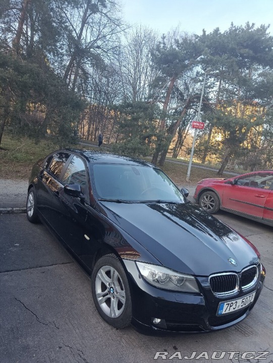 BMW 3 2,0   E90, 320i,125 kW,r. 2009