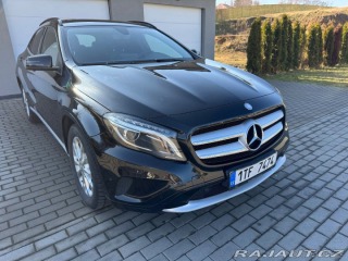 Mercedes-Benz GLA 200D 4x4 2016