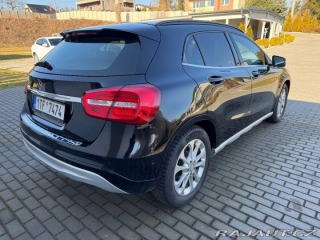 Mercedes-Benz GLA 200D 4x4 2016