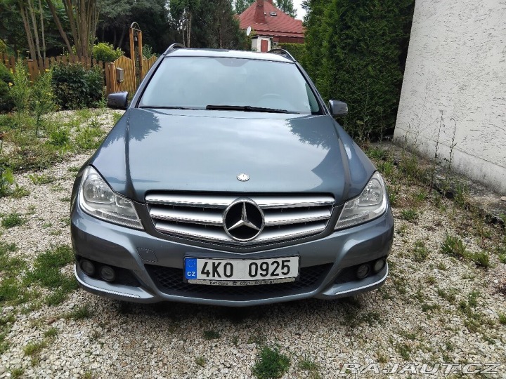 Mercedes-Benz Ostatní modely w 204 2011