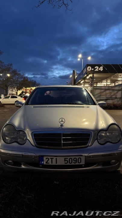 Mercedes-Benz C 2,2   220 CDI (W203) 2003