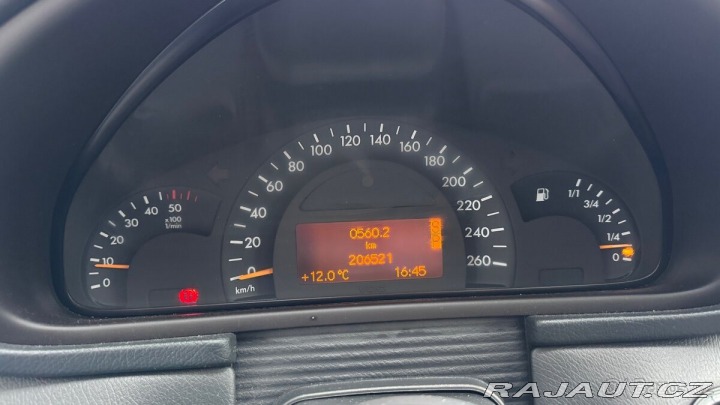 Mercedes-Benz C 2,2 220 CDI (W203) 2003