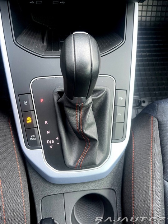 Seat Arona 1,0 FR DSG – 4.400km, z 2023