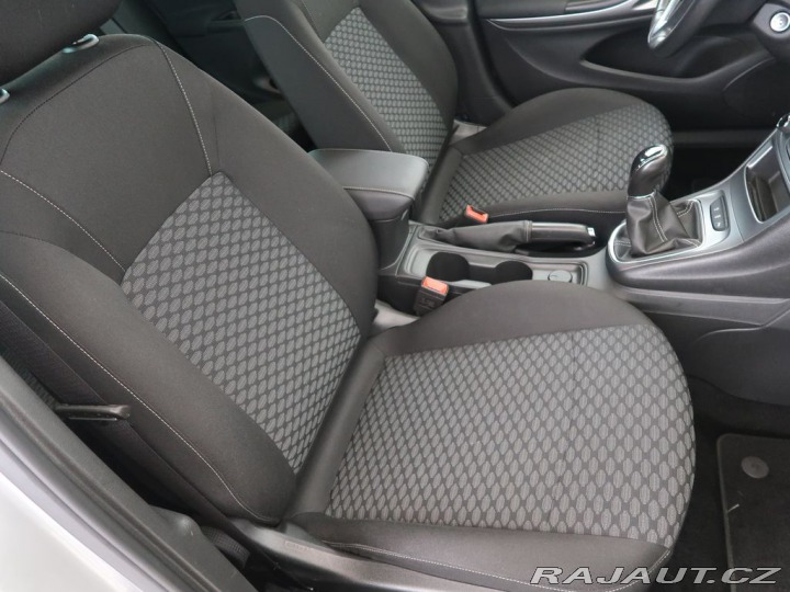 Opel Astra 1.2Turbo,81kW,Man,S/S Edi 1800