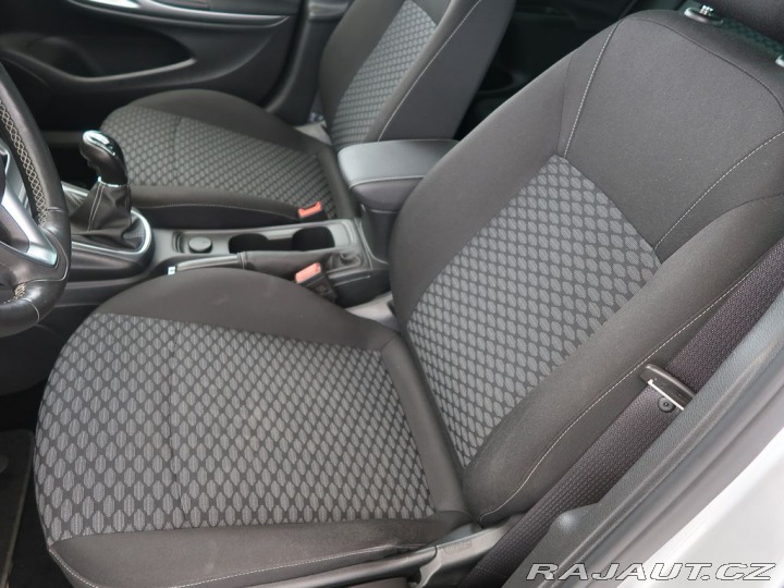 Opel Astra 1.2Turbo,81kW,Man,S/S Edi 1800