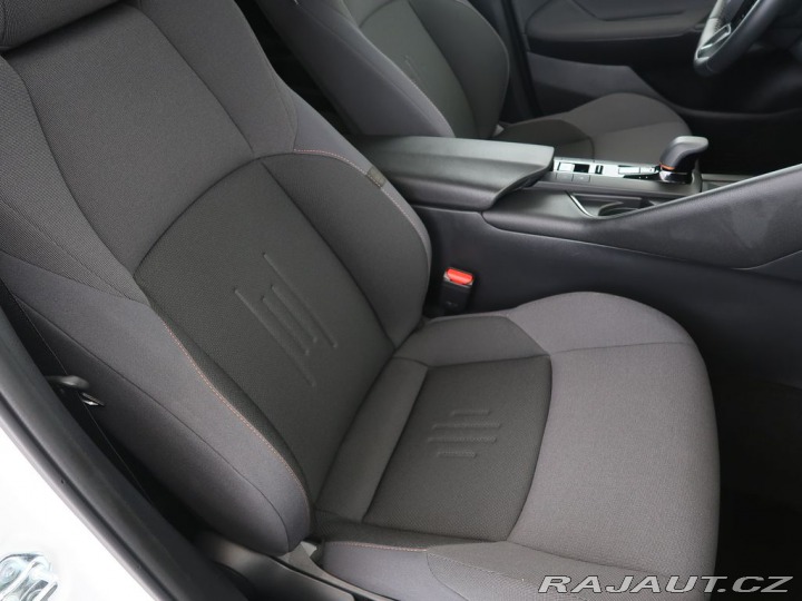 Toyota C-HR 1.8Hybrid,CZ,Style 2024