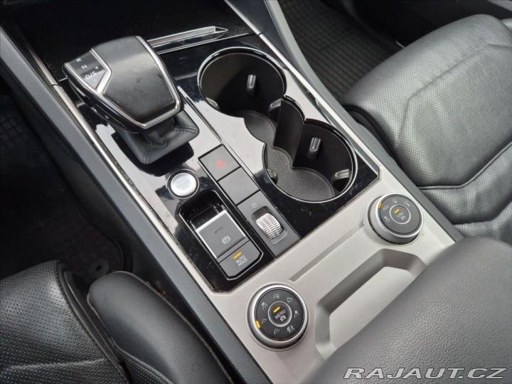 Volkswagen Touareg 3,0 TDi 4MOTION 210 kW 2019