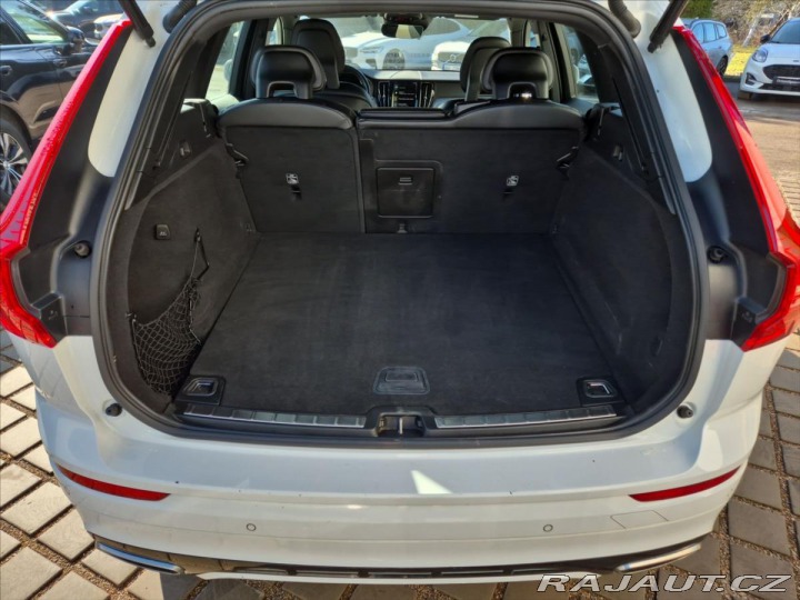 Volvo XC60 2,0 D4 AWD R-Design 2017