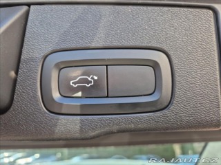 Volvo XC60 2,0 D4 AWD R-Design 2017