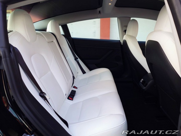 Tesla Model 3 Long Range Dual Motor - 3 2022