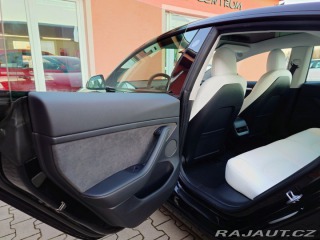 Tesla Model 3 Long Range Dual Motor - 3 2022