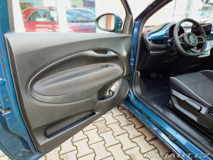Fiat 500e 42 kWh 87 kW  (ODPOČET DP 2023