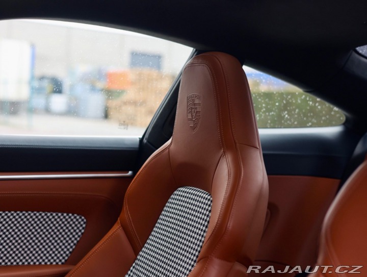 Porsche 911 Turbo PDK 2023