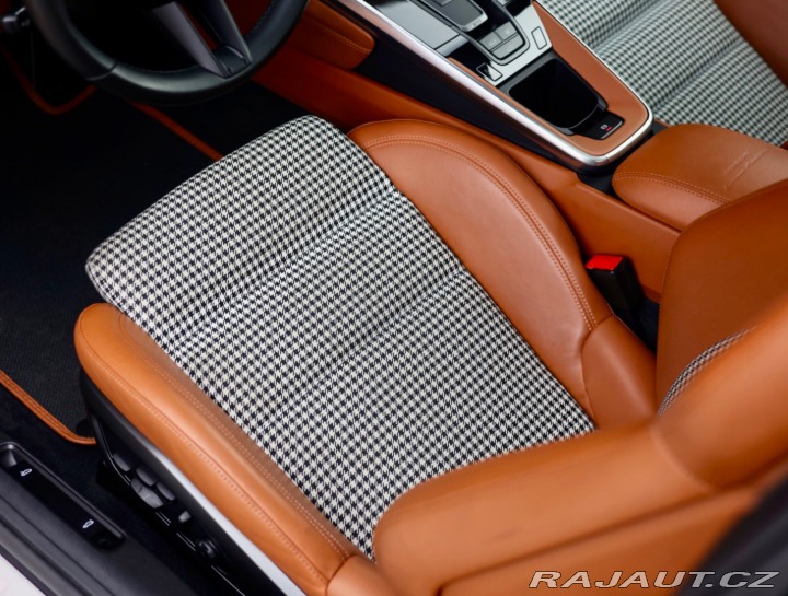 Porsche 911 Turbo PDK 2023