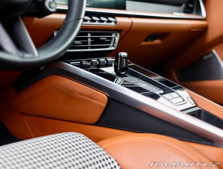 Porsche 911 Turbo PDK 2023