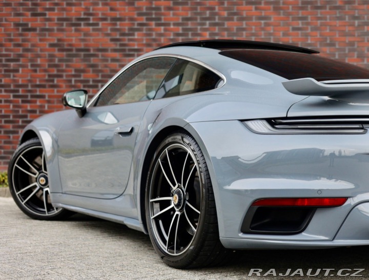 Porsche 911 Turbo PDK 2023