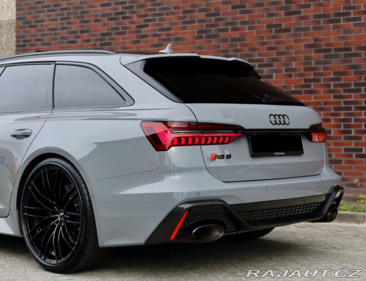 Audi RS6 Avant 4.0 TFSI V8 Quattr 2022