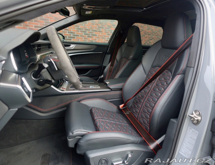 Audi RS6 Avant 4.0 TFSI V8 Quattr 2022