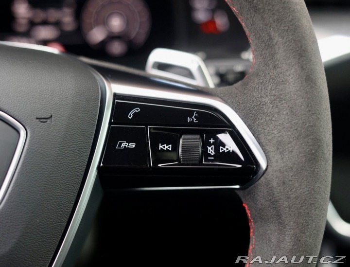 Audi RS6 Avant 4.0 TFSI V8 Quattr 2022