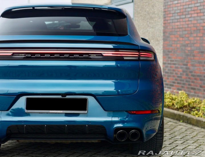 Porsche Cayenne Coupe 3.0 V6 E-Hybrid Sp 2024