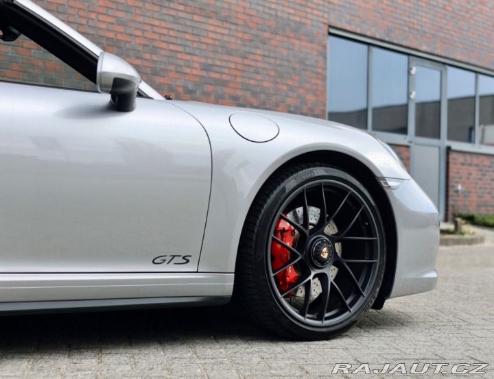 Porsche Ostatní modely 911 Targa  4 GTS | Sport Chrono - B 2018