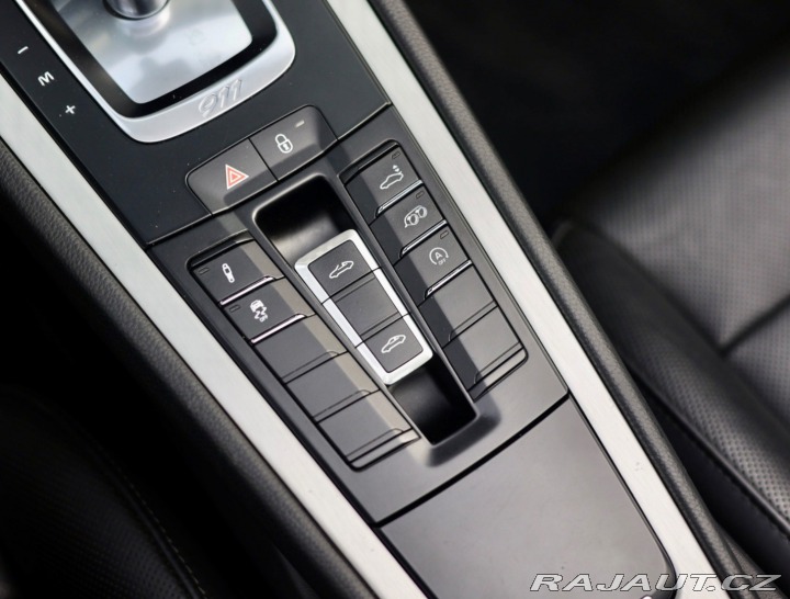 Porsche Ostatní modely 911 Targa 4 GTS | Sport Chrono - B 2018