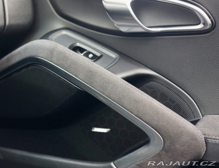 Porsche Ostatní modely 911 Targa  4 GTS | Sport Chrono - B 2018