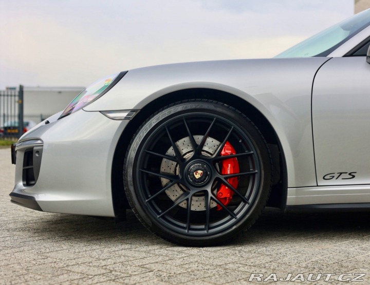 Porsche Ostatní modely 911 Targa 4 GTS | Sport Chrono - B 2018