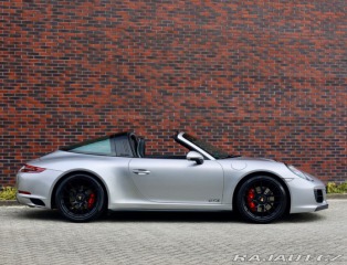 Porsche Ostatní modely 911 Targa  4 GTS | Sport Chrono - B 2018